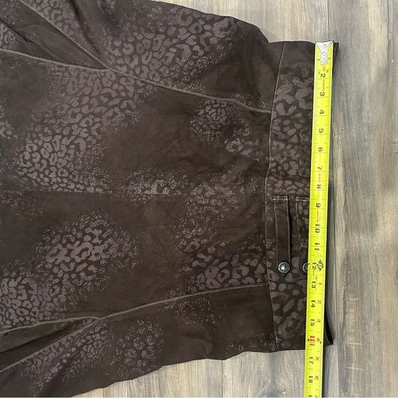 Elegant Brown A-Line Skirt - Picture 3 of 5